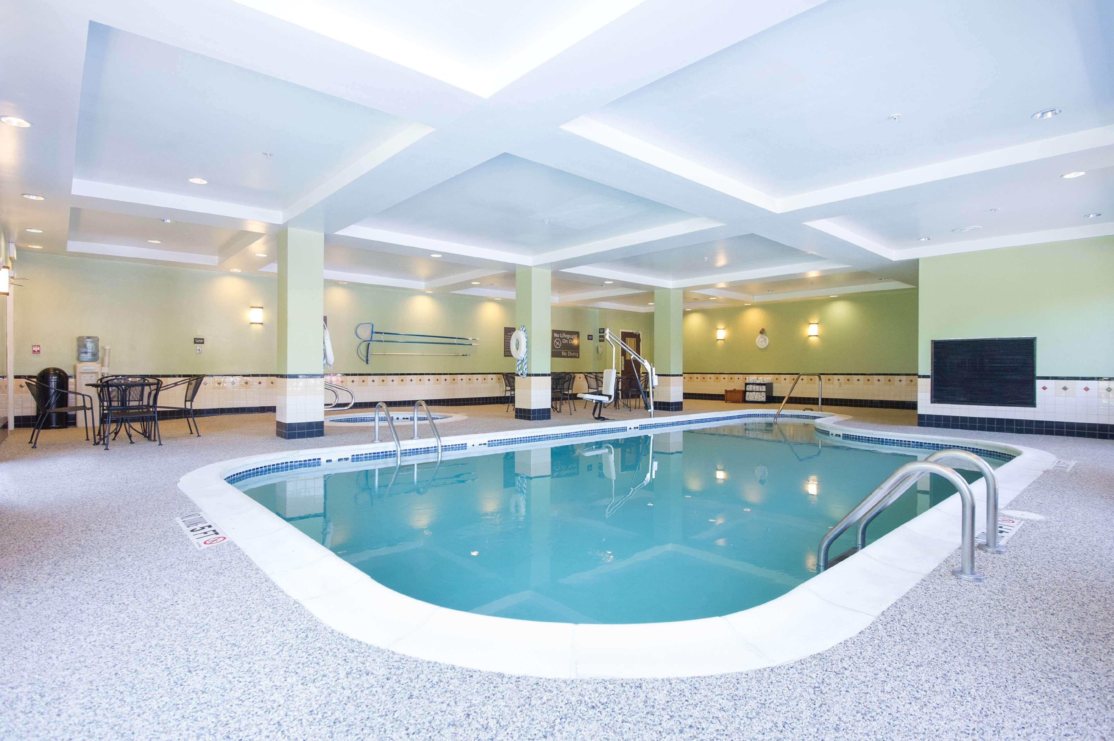 Hampton By Hilton Hotel